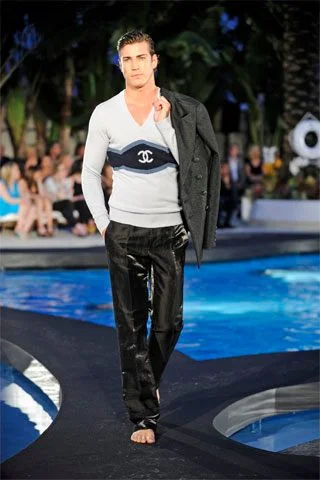 Look 50